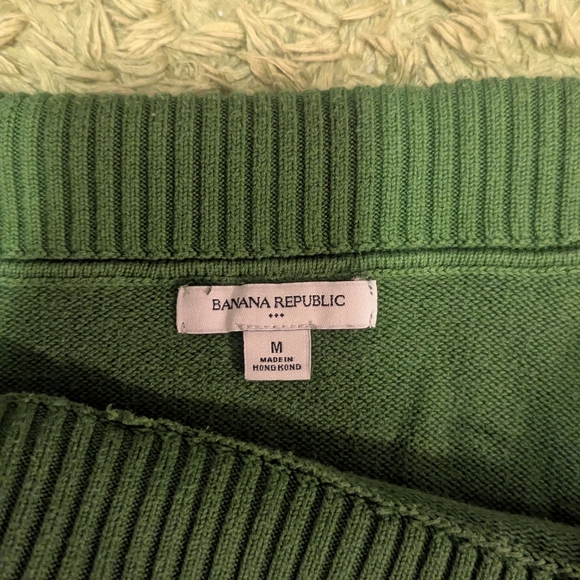 Banana Republic Forest Green Off-Shoulder Sweater - Picture 2 of 3